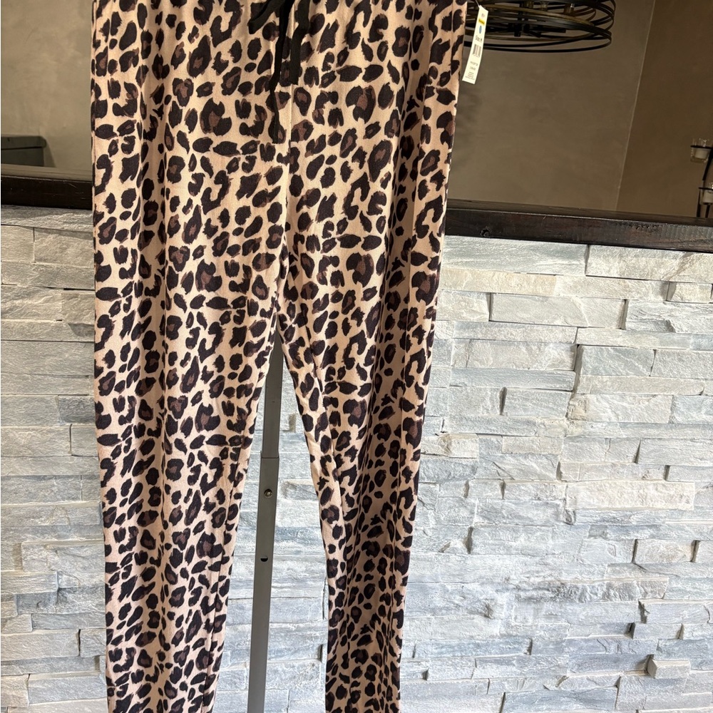 NWT Bobbie Brooks Leopard Print Pajama Pants in Tan and Black